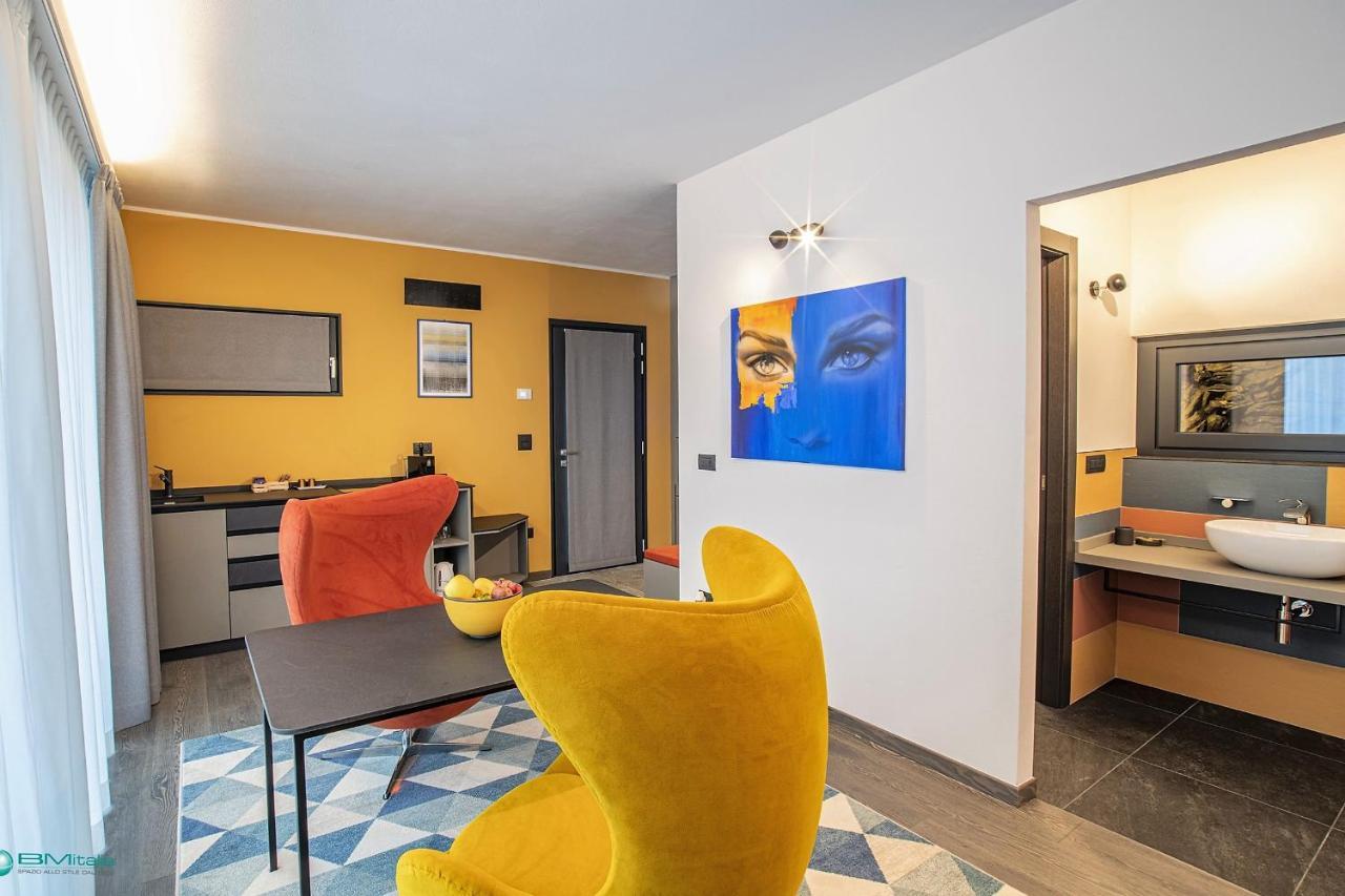 Bed and Breakfast Ca Rossa #Exclusive Sondrio Exteriér fotografie